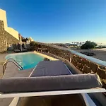 מלון דירות Aspa 4*