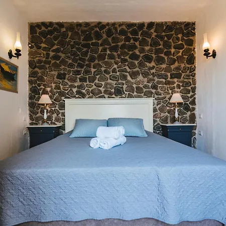 Aspa Aparthotel Oia (Santorini)