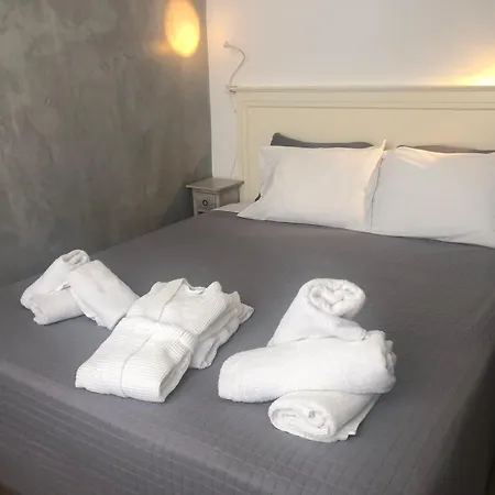 Aspa 3* Oia (Santorini)